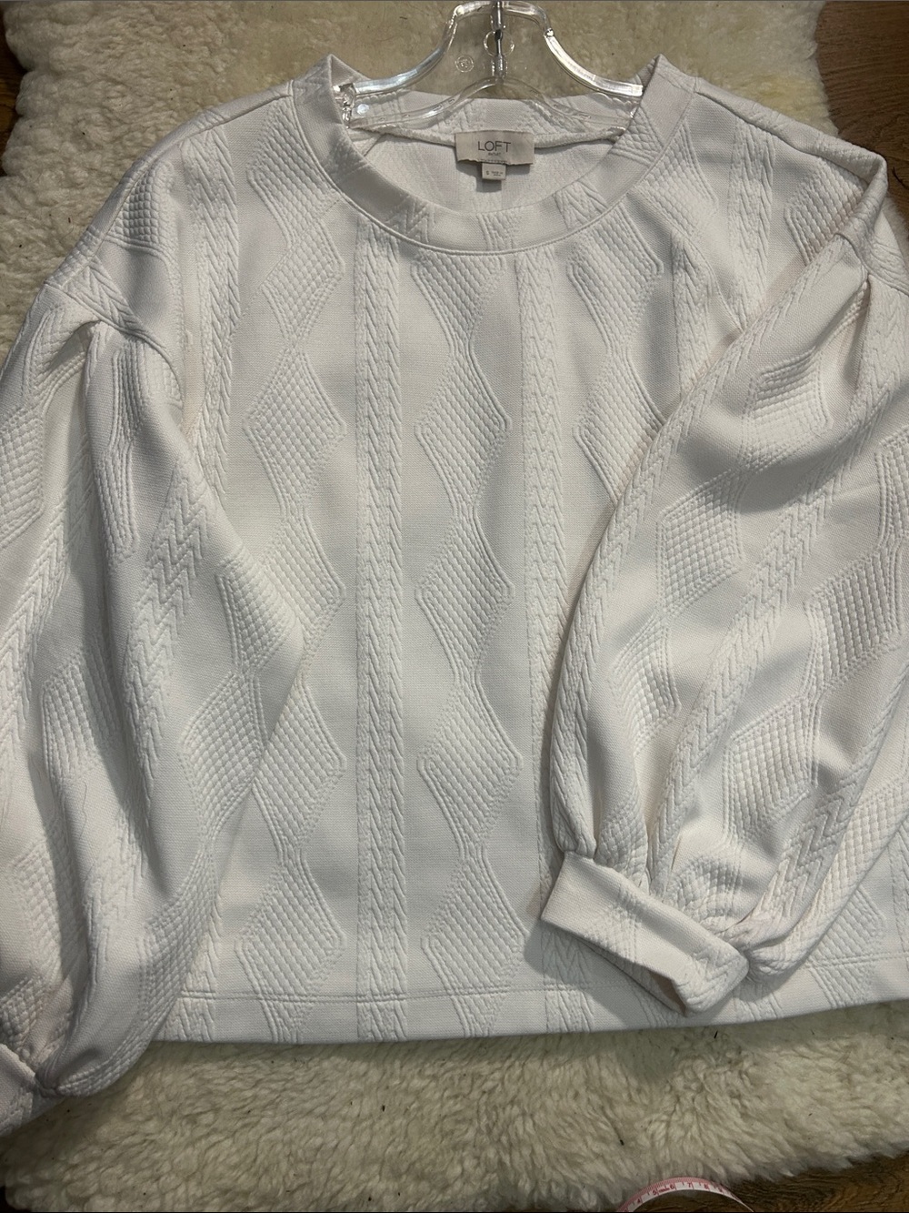 LOFT White Textured Crewneck Pullover Sweater 21” Ptp